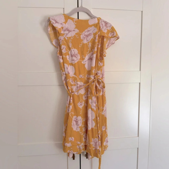 Free People yellow floral wrap dress size small - Picture 3 of 7